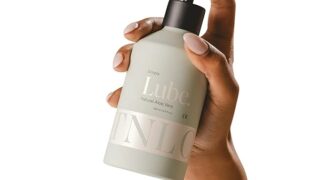 ローション – Simply Lube – 天然で癒されるアロエベラ – 300ml – 詰め替え可能な有機水ベースの個人用潤滑剤…